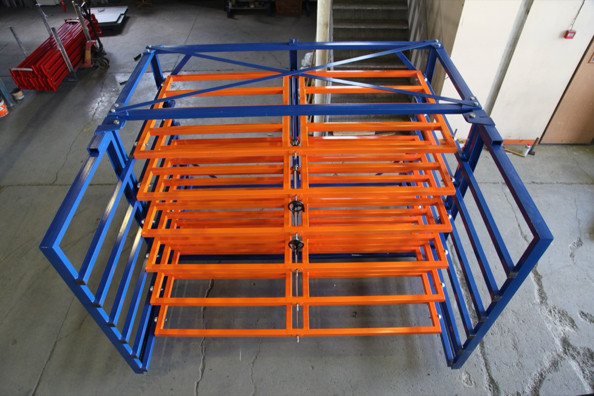 Rayonnage à tiroirs pour moules industriels